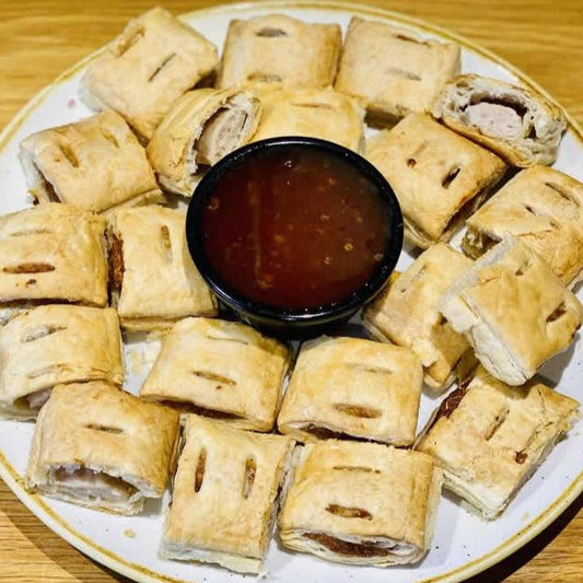 Mini Sausage rolls – 50 pieces